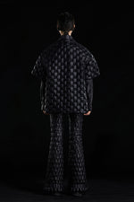 5-DIMENSIONAL GREAT WALL PATTERN V-NECK GOOSE DOWN TANK TOP