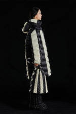 BLACK&WHITE WOVEN STYLE GOOSE DOWN COAT
