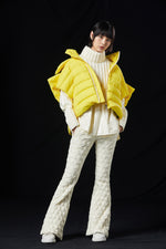 SPLIT SHOULDER ARCHITECTURAL STYLE GOOSE DOWN VEST