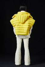 SPLIT SHOULDER ARCHITECTURAL STYLE GOOSE DOWN VEST