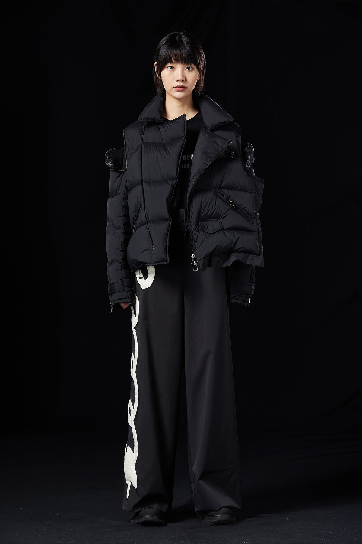 DECONSTRUCTED STYLE LOCOMOTIVE GOOSE DOWN JACKET