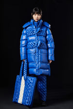 SOLID COLOR WEAVE HORNED GOOSE DOWN COAT