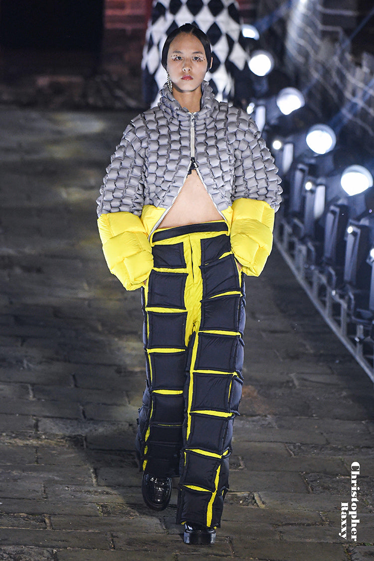 5-DIMENSIONAL UNICORN PATTERN STITCHING STAND-COLLAR GOOSE DOWN JACKET