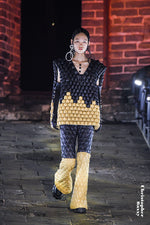 5-DIMENSIONAL KIRIN PATTERN STITCHING "MOUNTAIN" GOOSE DOWN VEST