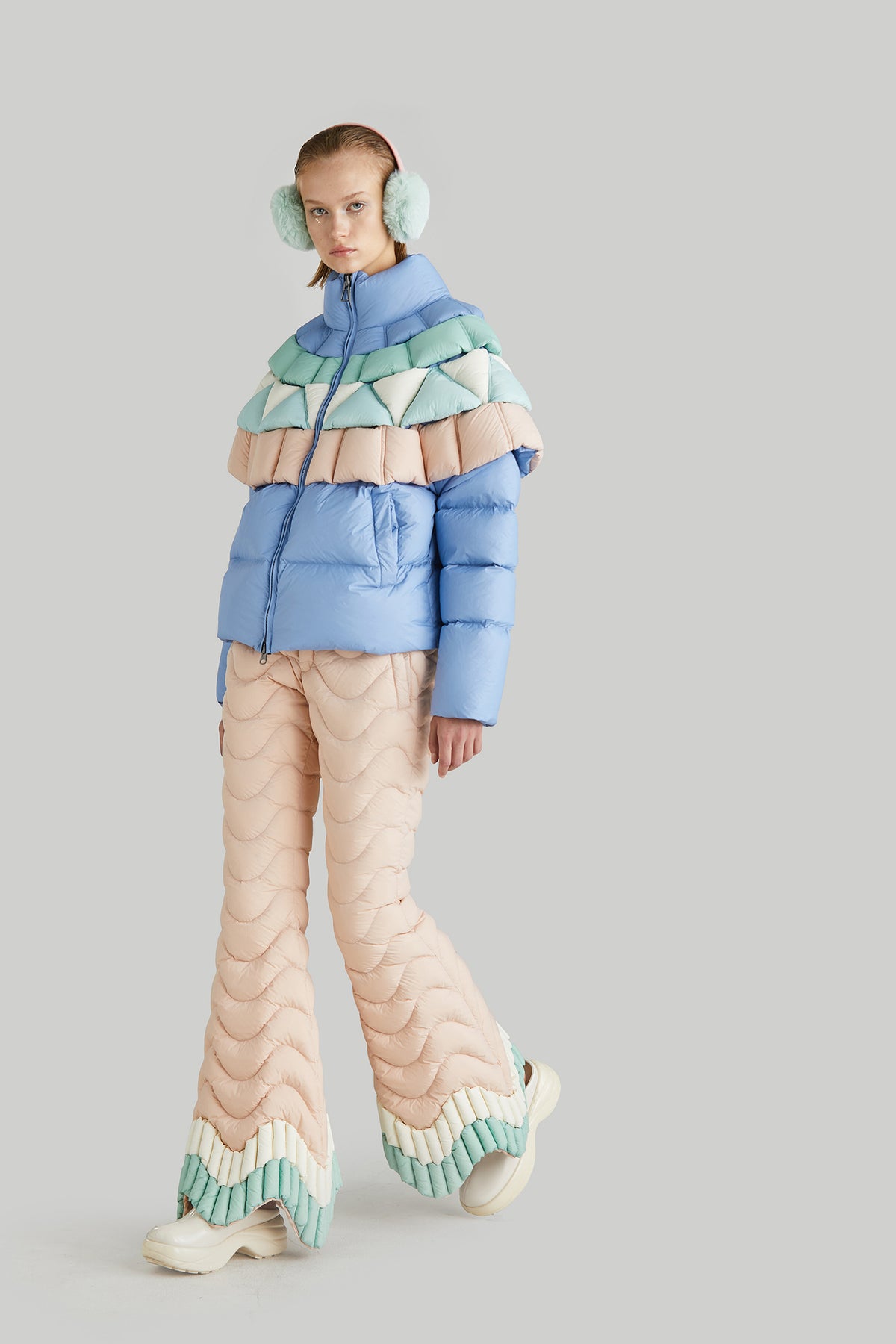 FAN PATTERN COLORFUL GOOSE DOWN JACKET