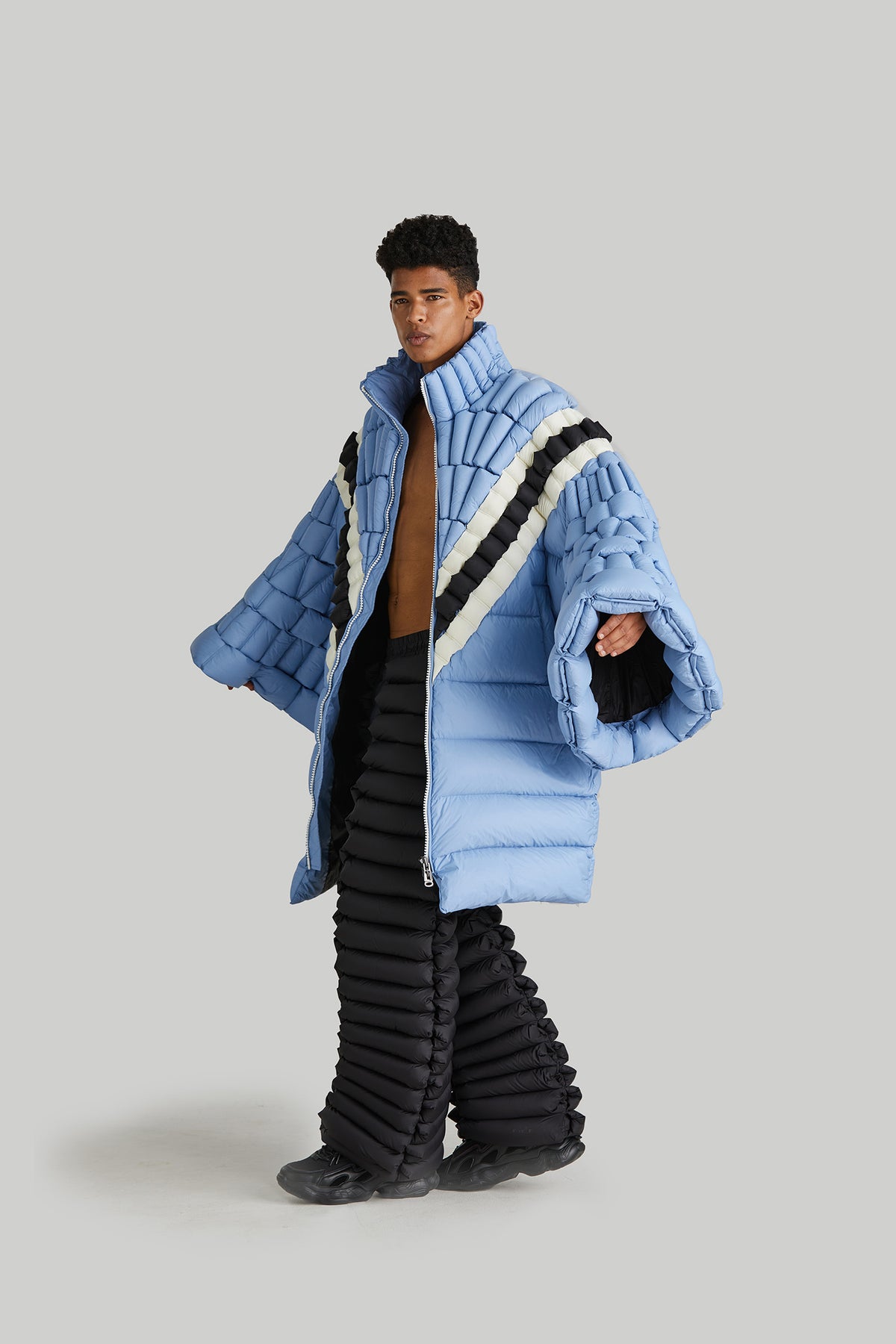 V DECORATIVE FIREWORKS SLEEVE GOOSE DOWN COAT