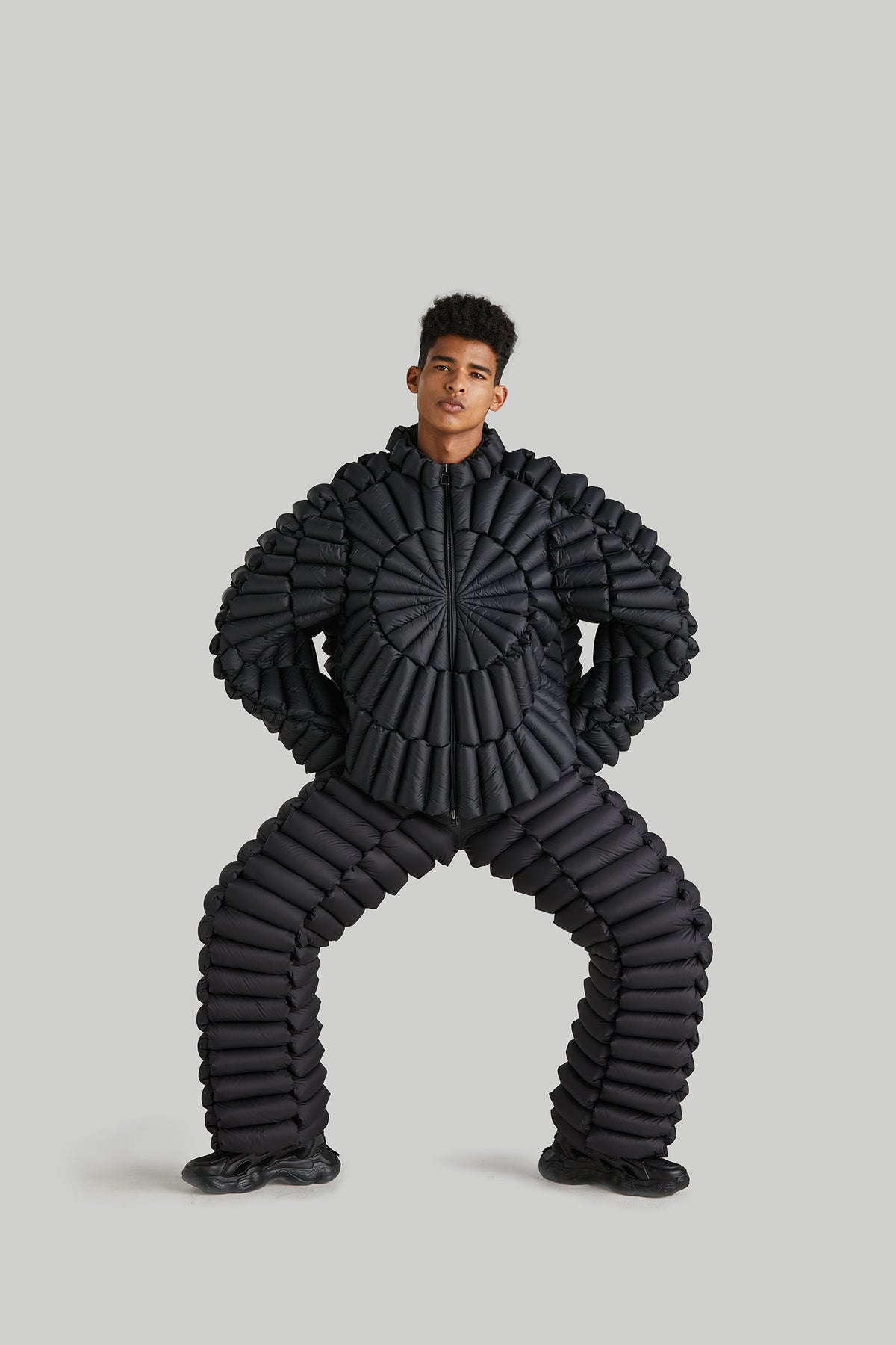 CLASSIC DIAMOND GOOSE DOWN JACKET