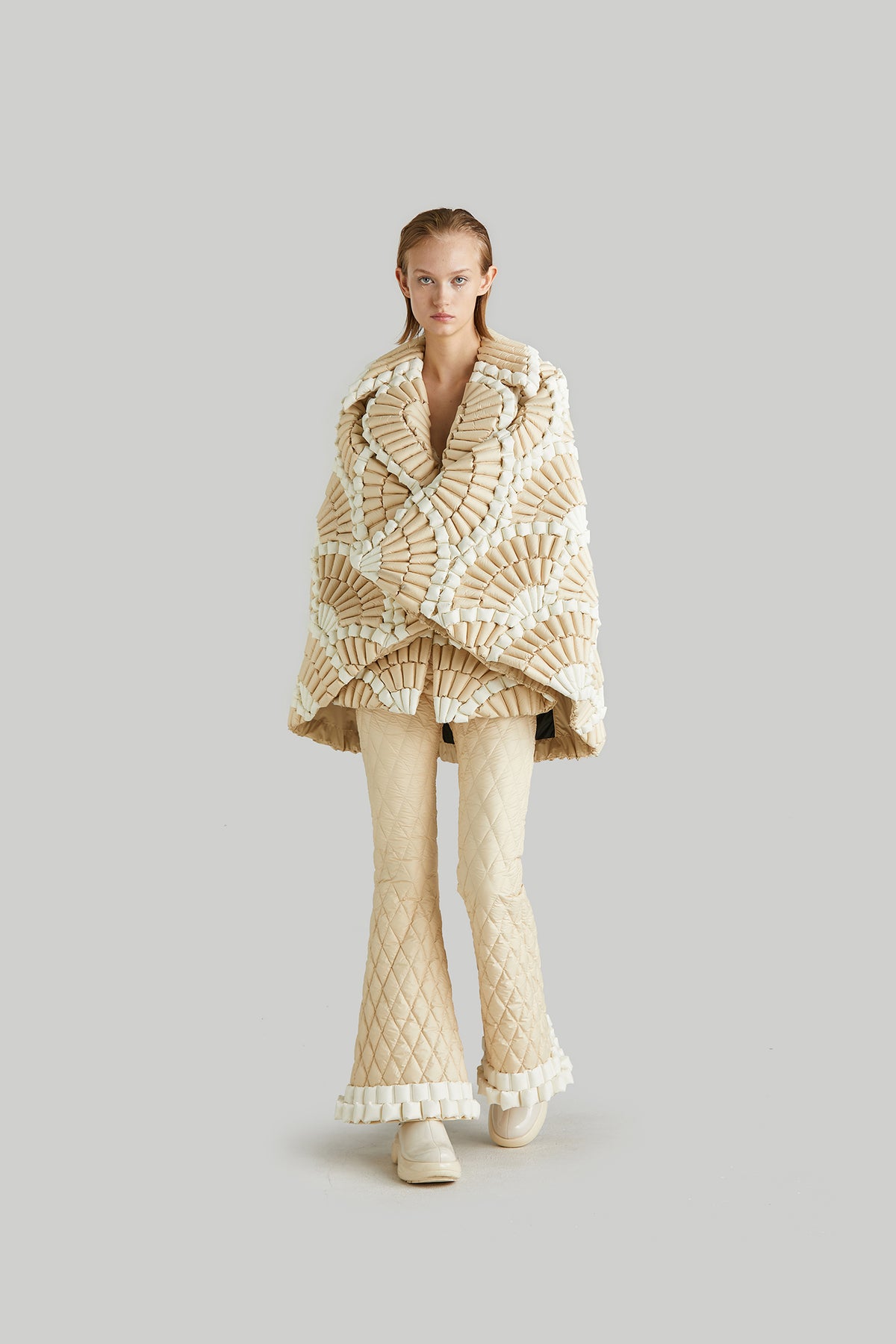 "FAN FIREWORK"ELEGANT GOOSE DOWN CAPE