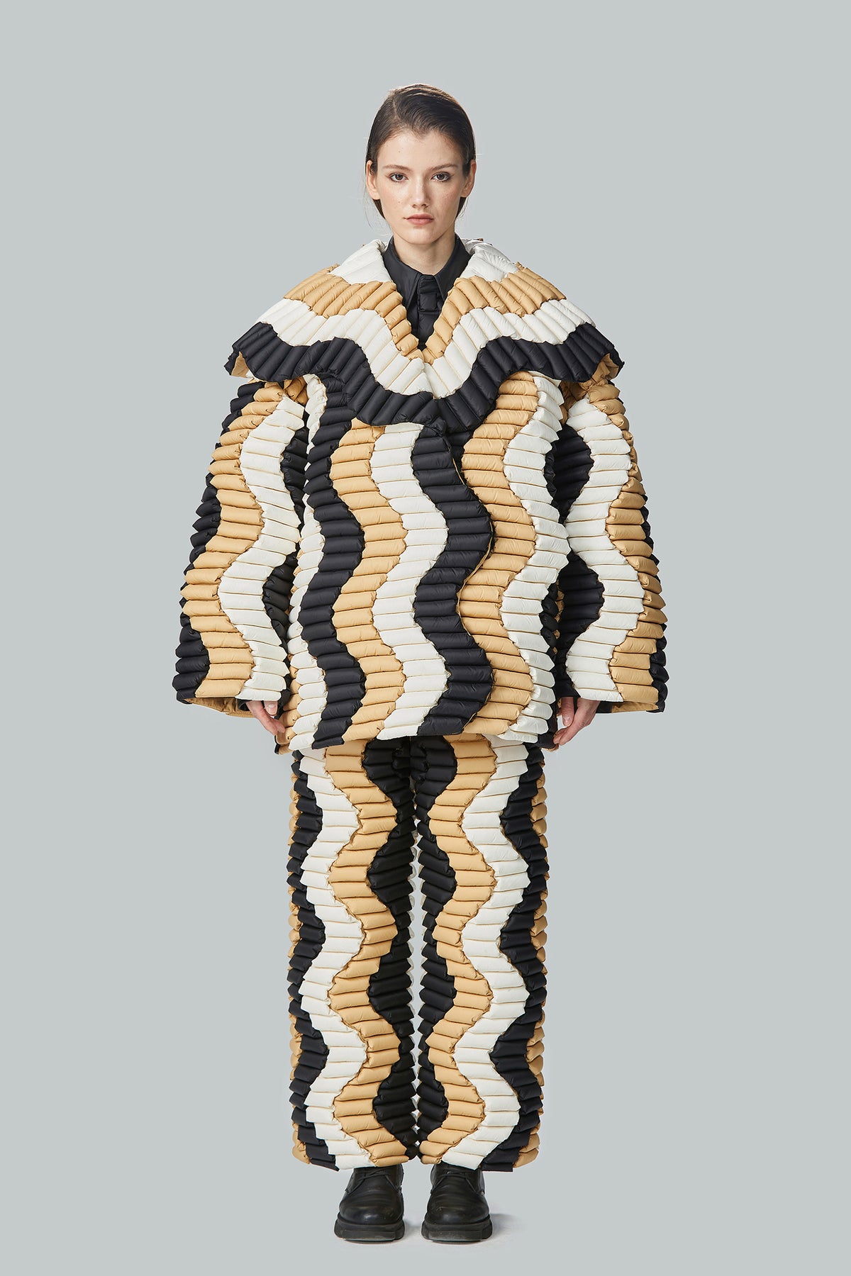 STEREO WAVY LARGE LAPEL DOWN JACKET