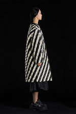 BLACK&WHITE RATTAN STYLE GOOSE DOWN COAT