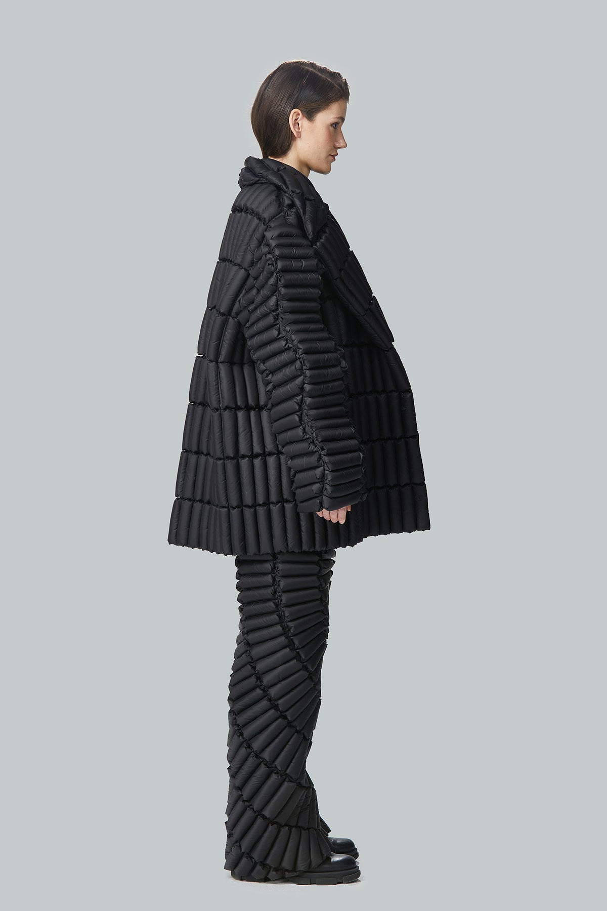 GEOMETRIC SILHOUETTE WAVY SLEEVE BAMBOO PATTERN LAPEL COAT