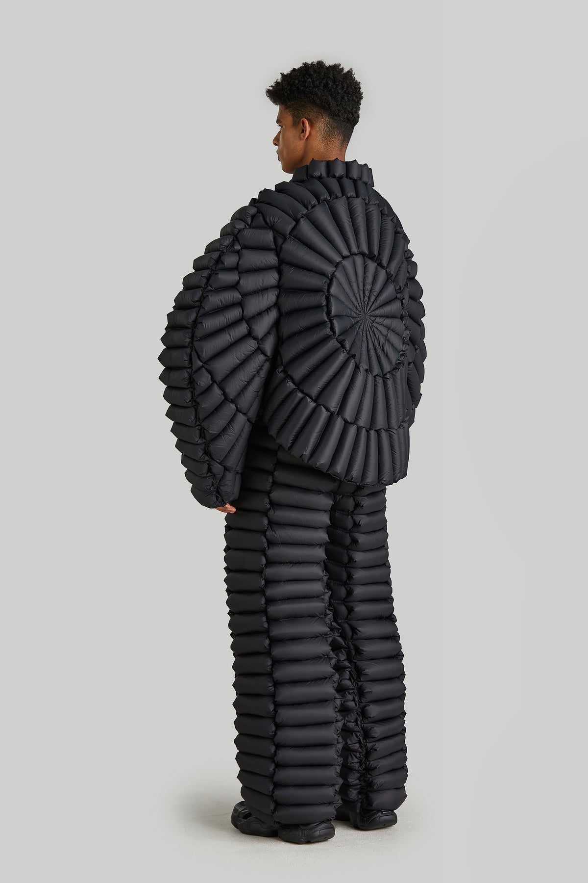 CLASSIC DIAMOND GOOSE DOWN JACKET