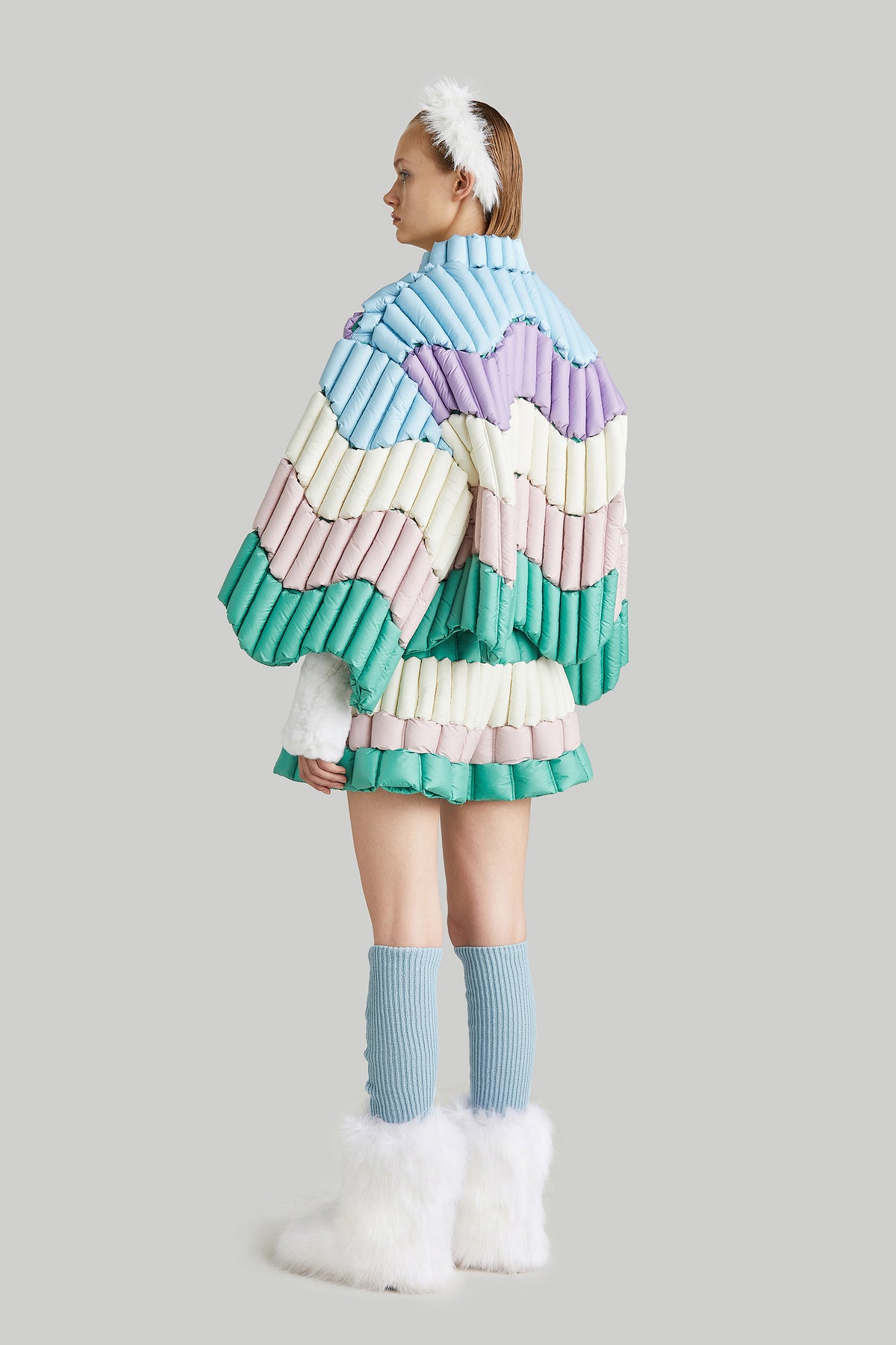 WAVE SILHOUETTE GOOSE DOWN JACKET