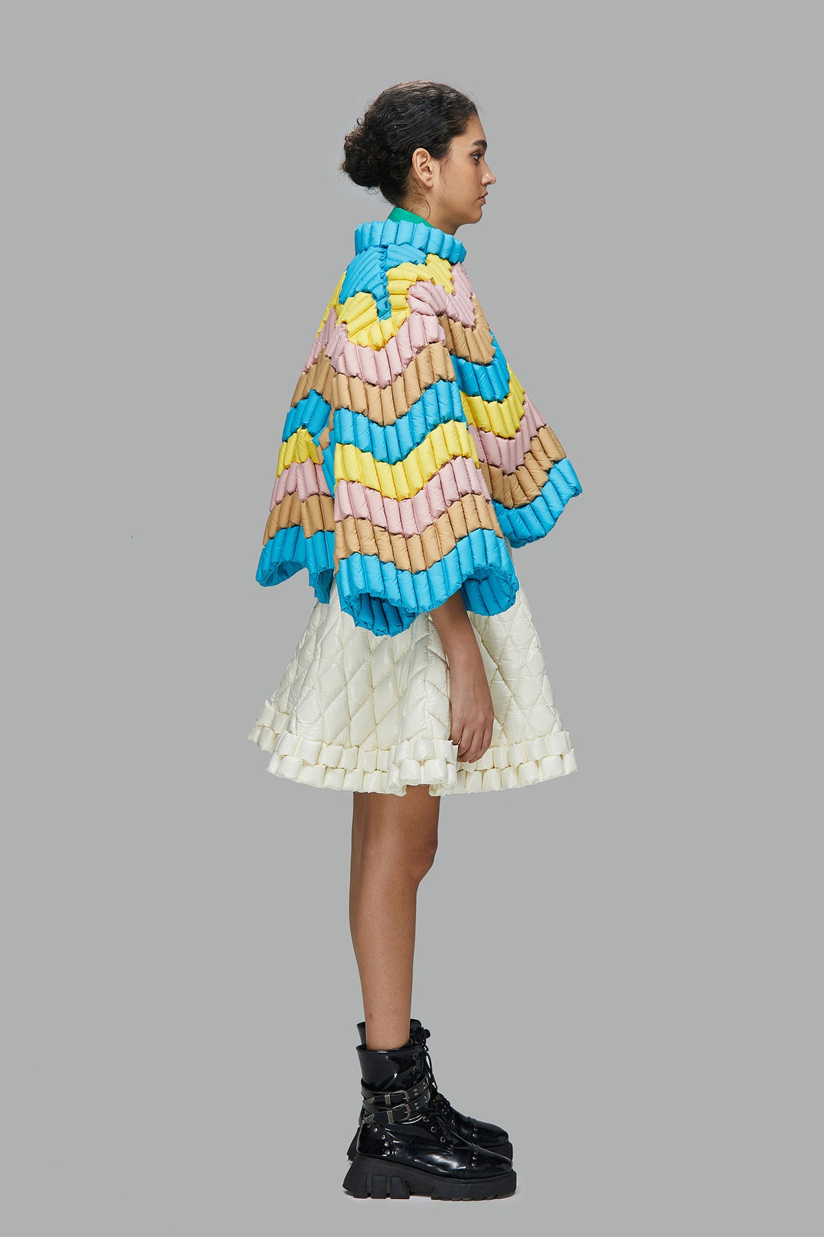 STEREO WAVY BUTTERFLY SILHOUETTE DOWN JACKET