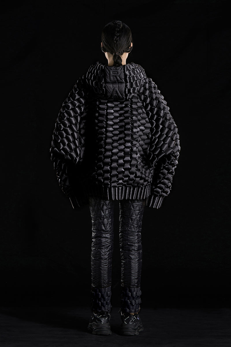 GOLD PEARL 5-DIMENSIONAL KIRIN PATTERN BATWING SLEEVES GOOSE DOWN JACKET