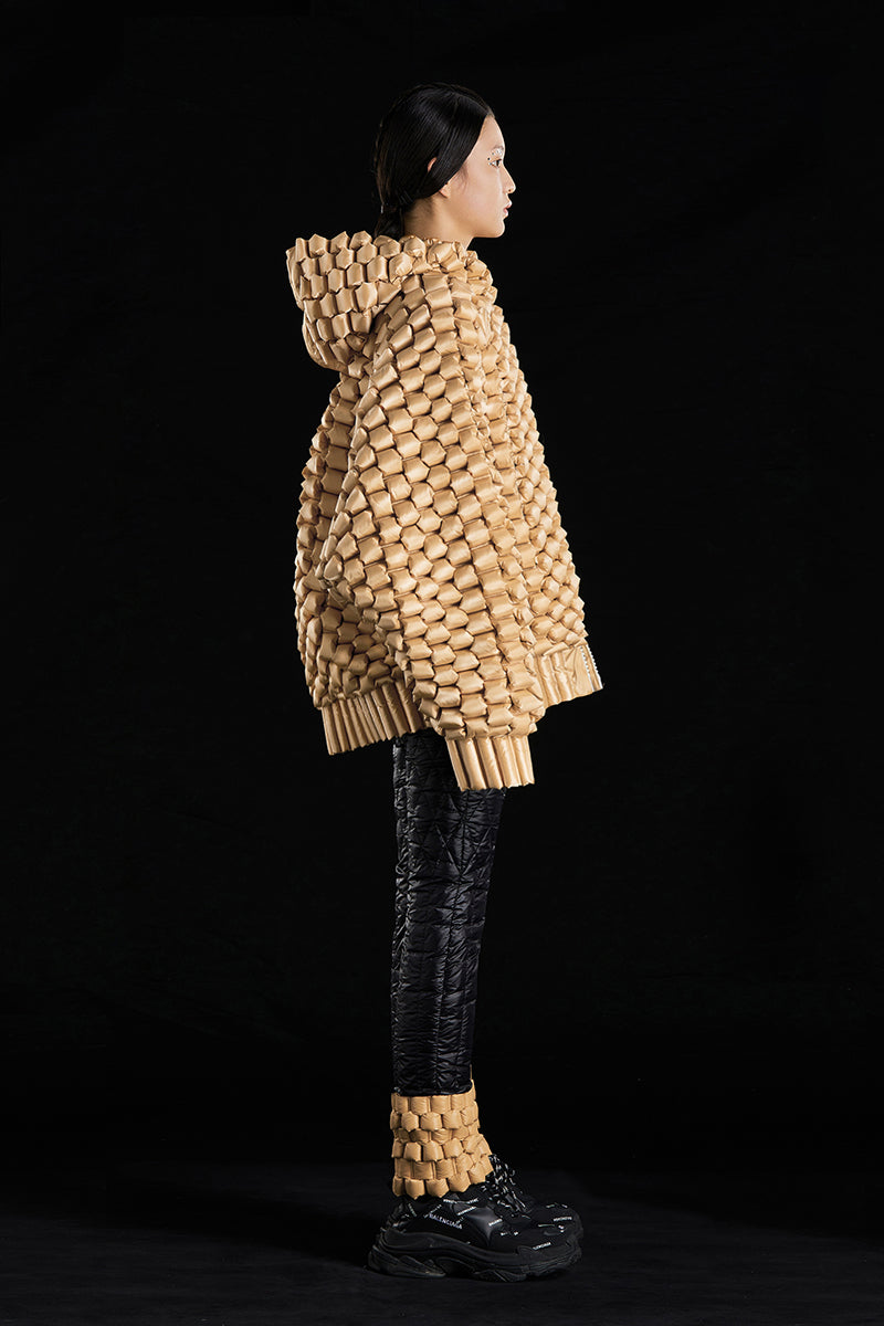 GOLD PEARL 5-DIMENSIONAL KIRIN PATTERN BATWING SLEEVES GOOSE DOWN JACKET