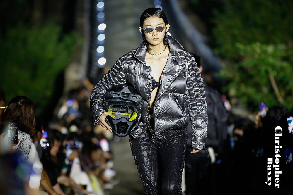 KIRIN PATTERN DECORATION GOOSE DOWN RIDER JACKET