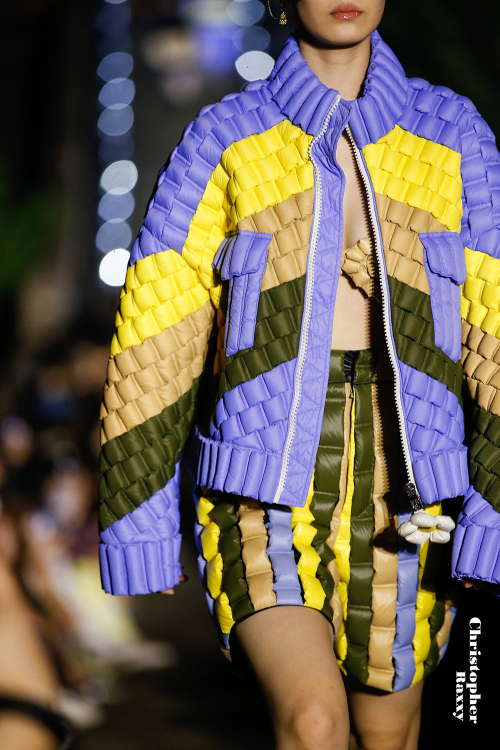 5-DIMENSIONAL TEXTURE COLOR BLOCK GOOSE DOWN JACKET