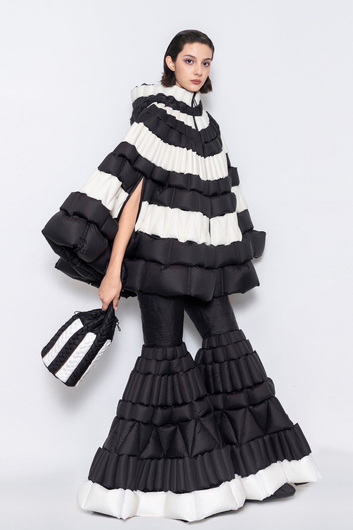 RAXXY CLASSIC COLOR-BLOCKED CASUAL HOODED GOOSE DOWN CAPE