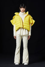 SPLIT SHOULDER ARCHITECTURAL STYLE GOOSE DOWN VEST