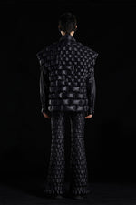 5-DIMENSIONAL GREAT WALL VELVET VEST