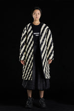 BLACK&WHITE RATTAN STYLE GOOSE DOWN COAT