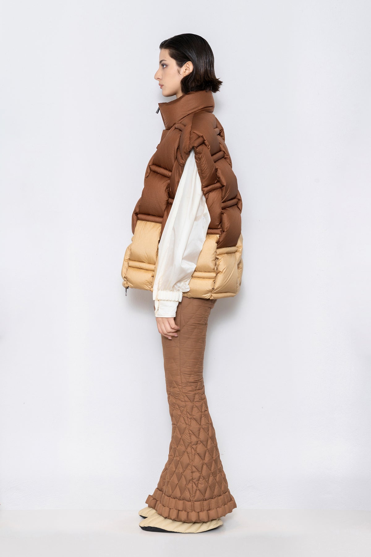 RAXXY CLASSIC GRADIENT WOVEN GOOSE DOWN VEST