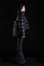 SQUARE SHOULDER SCALLOPED TEXTURE TRIM GOOSE DOWN JACKET