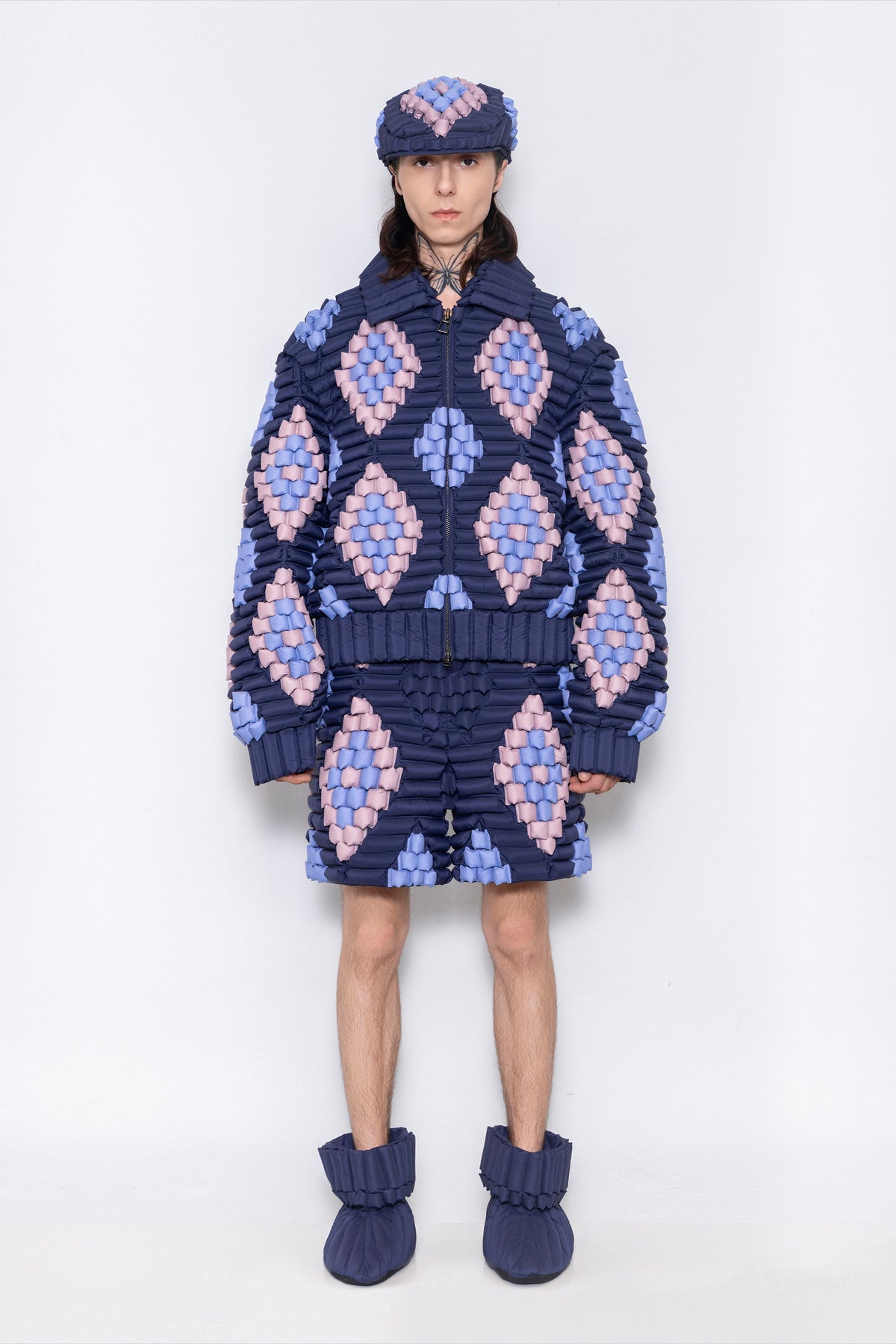 RAXXY CLASSIC FIREWORKS QUILTED CHECK PATTERN GOOSE DOWN JACKET