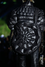 SQUARE SHOULDER SCALLOPED TEXTURE TRIM GOOSE DOWN JACKET